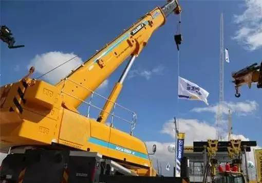 起重機(jī)的結(jié)構(gòu)分類有哪些？